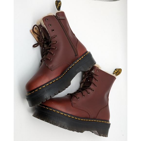 🆕DR. MARTENS Jadon Abruzzo Combat Boot - Picture 15 of 15